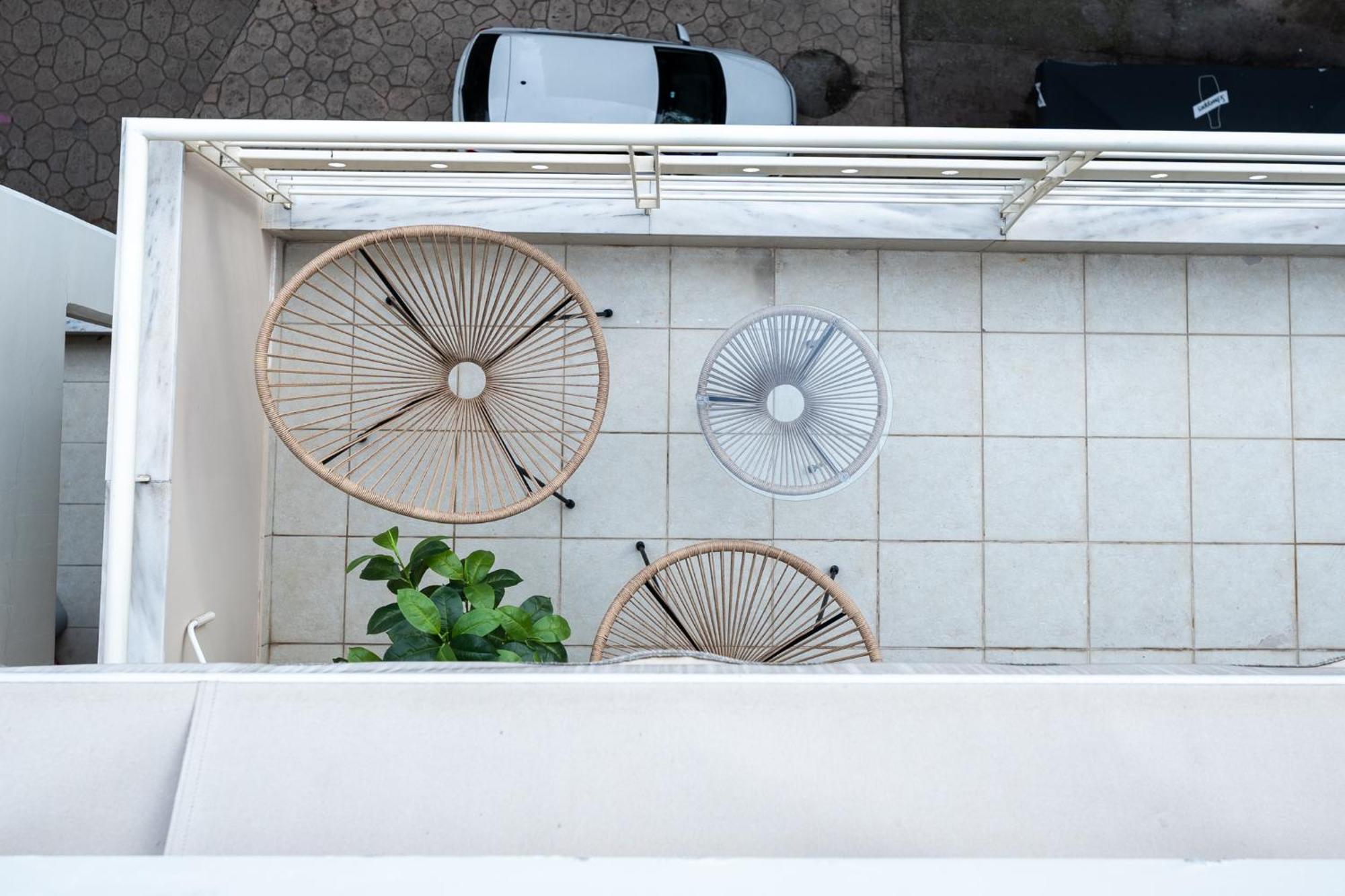 Pomegranate Luxury Penthouse Maisonette With Beautiful Terrace & Free Parking By Binobi ! Thessaloníki Eksteriør billede