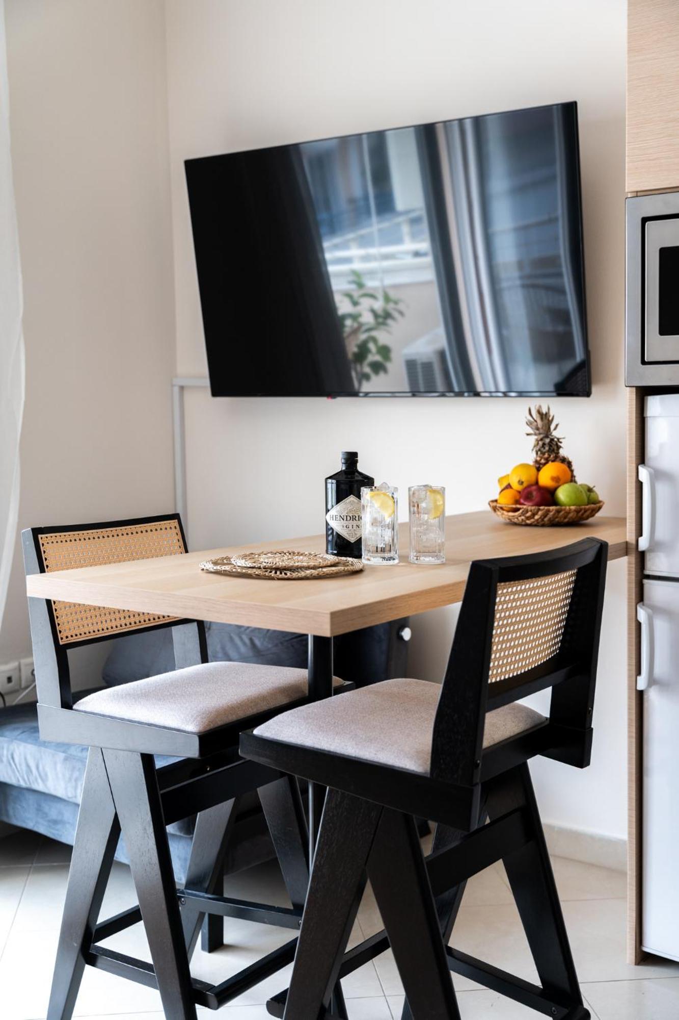 Pomegranate Luxury Penthouse Maisonette With Beautiful Terrace & Free Parking By Binobi ! Thessaloníki Eksteriør billede